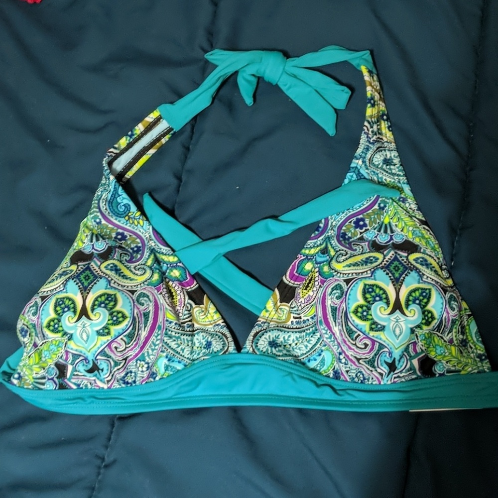 NWOT Beautiful teal paisley print tie bikini-top